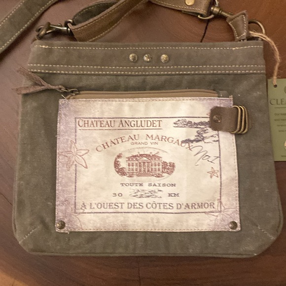 Clea Ray Chateau Margaux Shoulder Bag - Picture 3 of 5